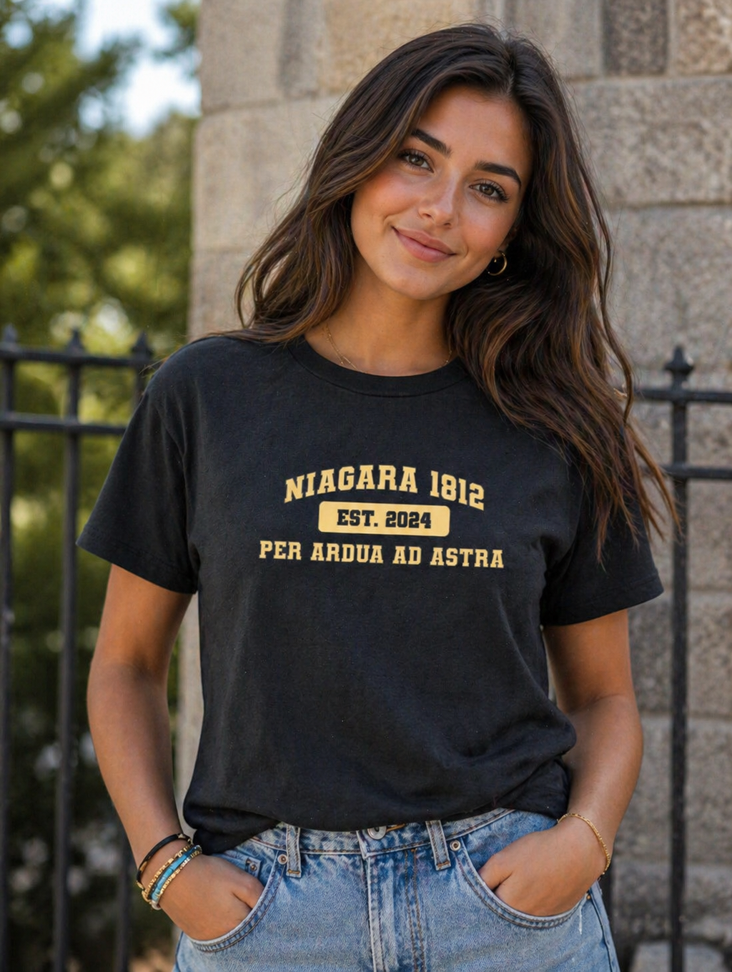 Short sleeve T-shirt with club logo